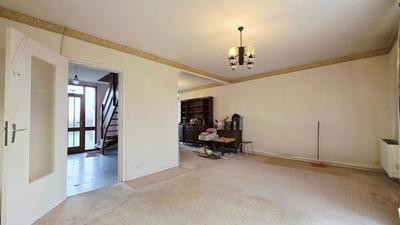 Maison - 102 m² - 5 pièces