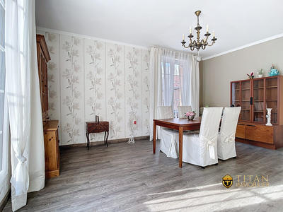 Appartement - 80 m² - 3 pièces