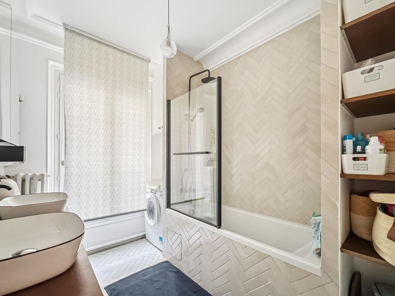 Appartement - 125 m² - 5 pièces