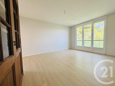 Appartement - 71 m² - 4 pièces