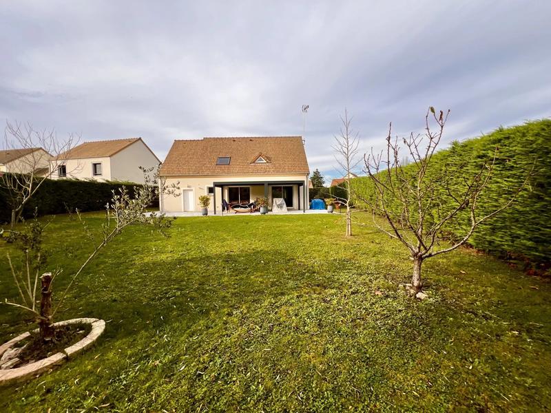 Maison - 136 m² - 7 pièces