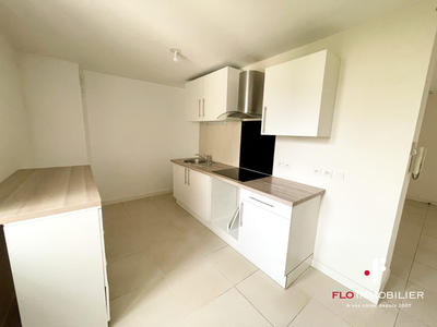 Appartement - 99 m² - 5 pièces