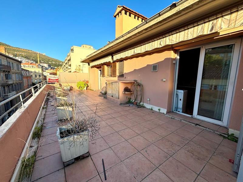 Appartement - 75 m² - 3 pièces