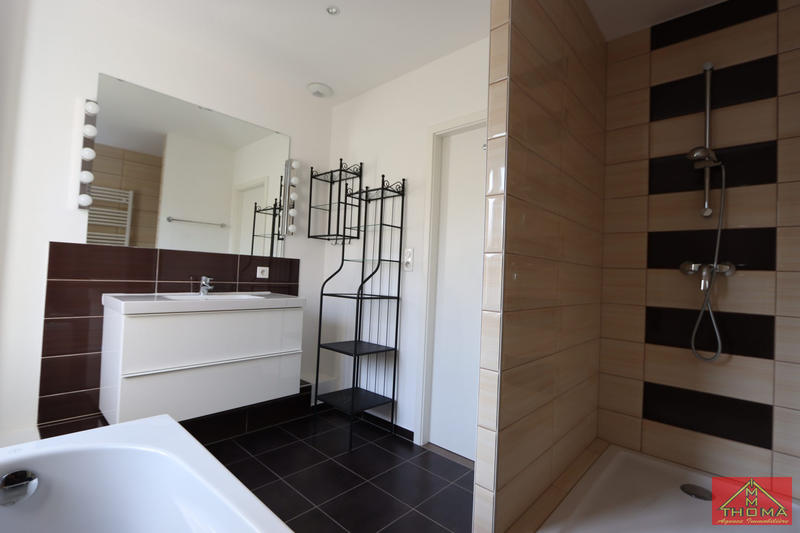 Appartement - 94 m² - 3 pièces