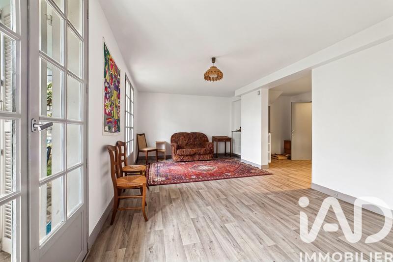 Maison - 195 m² - 8 pièces