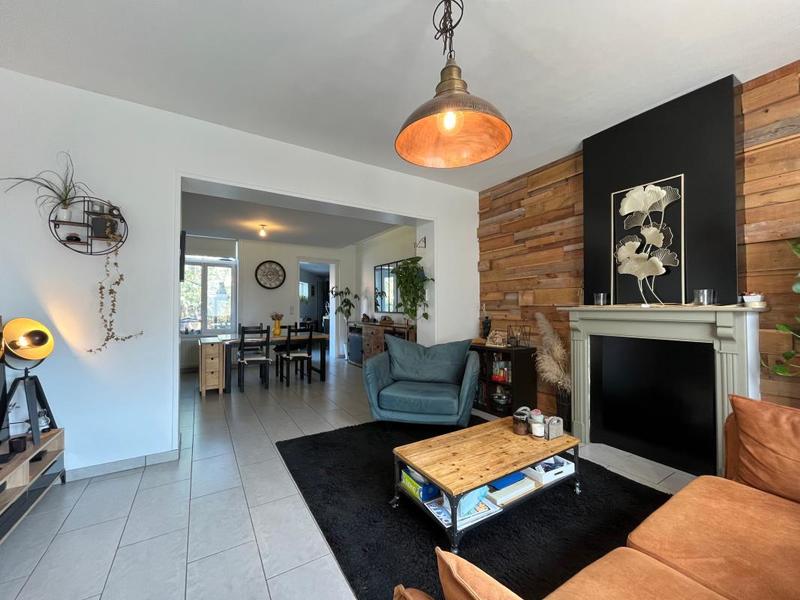 Maison - 145 m² - 6 pièces