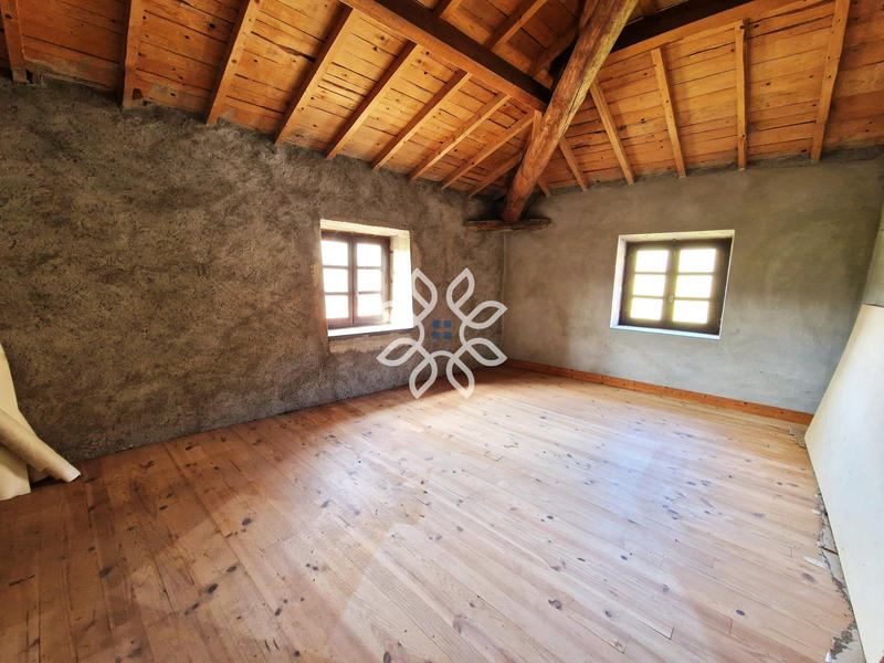 Maison de village - 100 m² - 5 pièces