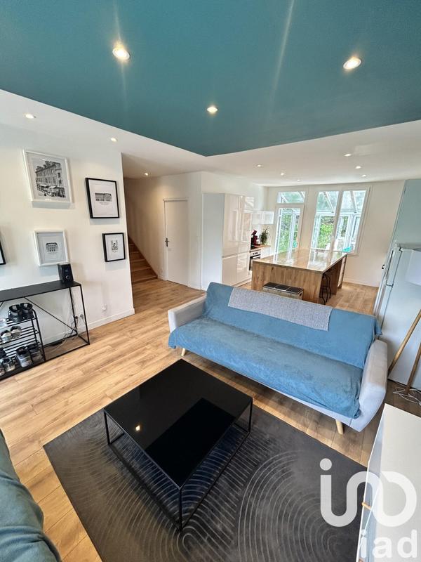 Maison - 153 m² - 9 pièces