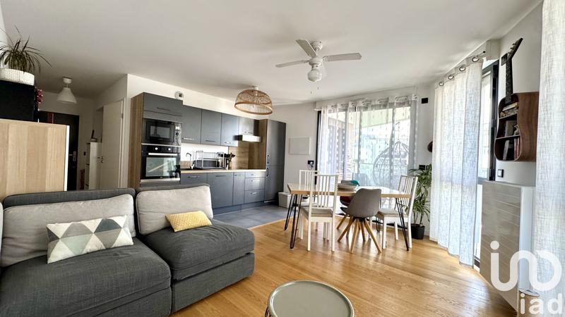 Appartement - 60 m² - 3 pièces