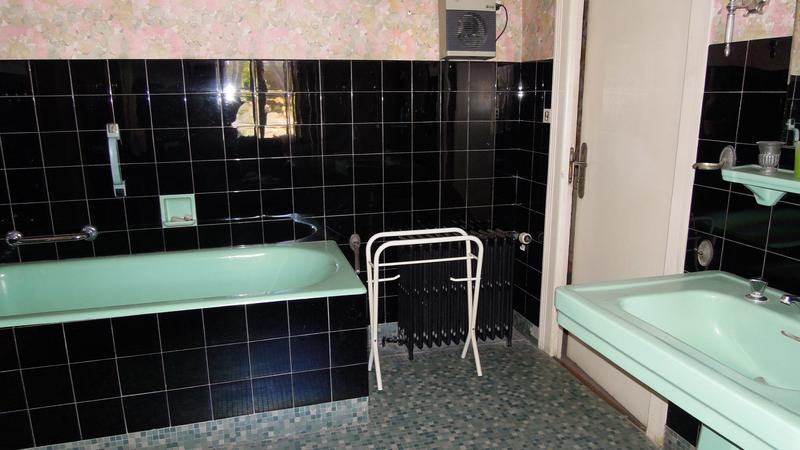 Maison - 256 m² - 10 pièces