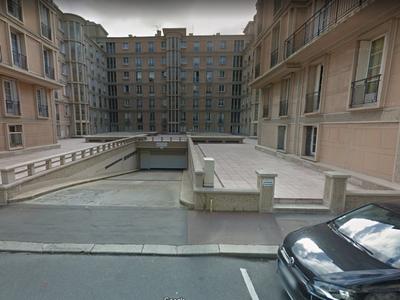 Parking / Garage - 1 m²