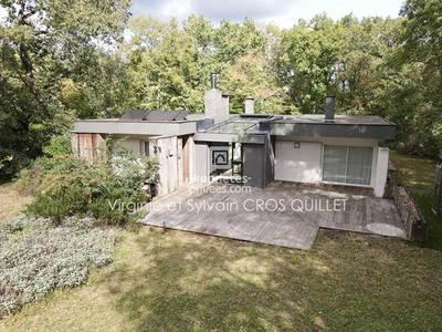 Maison - 209 m² - 7 pièces