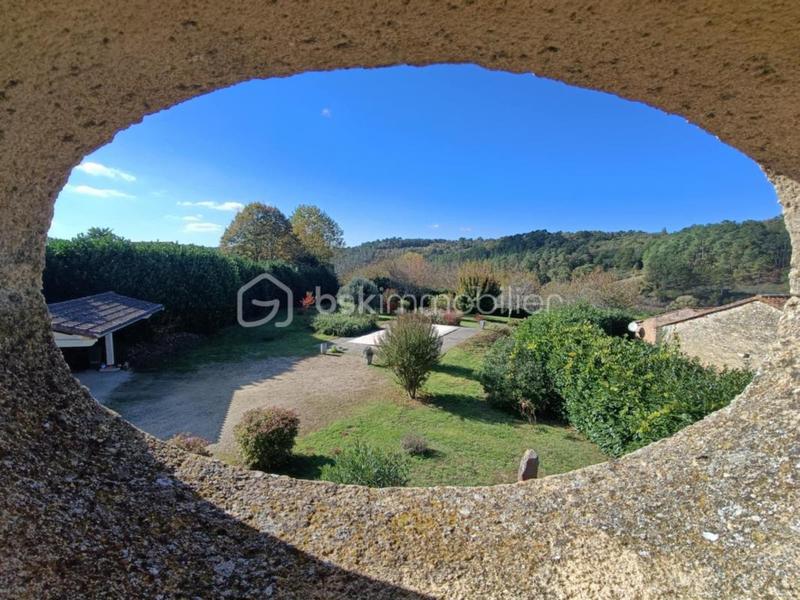 Maison en pierre - 132 m² - 6 pièces