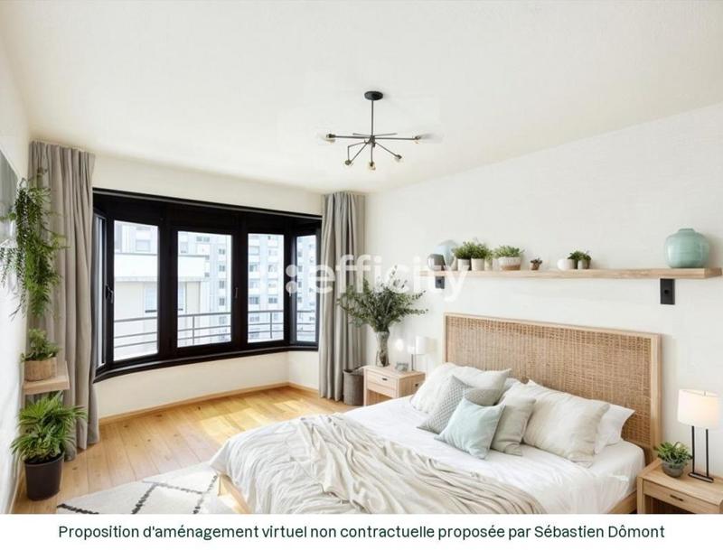 Appartement - 95 m² - 5 pièces