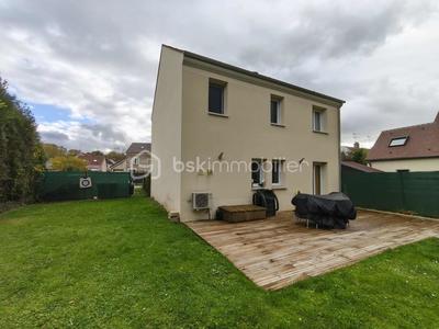 Maison - 115 m² - 5 pièces