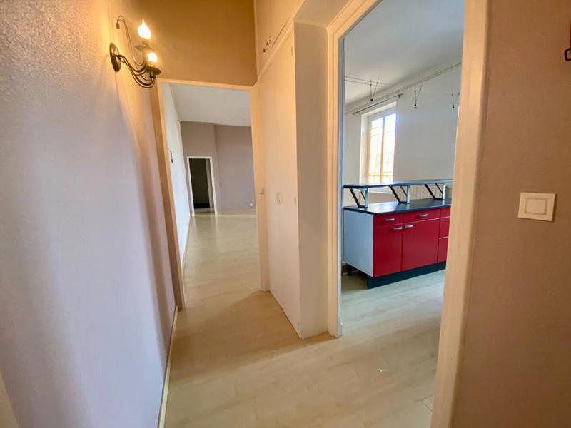 Appartement - 110 m² - 4 pièces