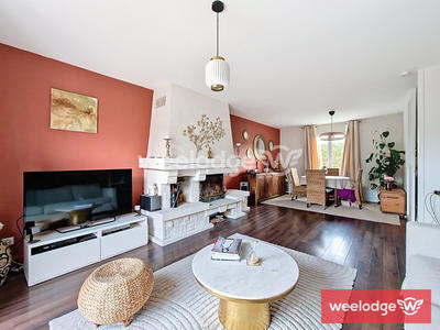 Maison - 96 m² - 5 pièces