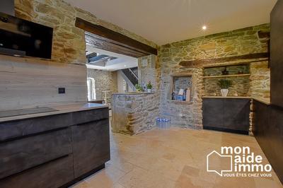 Maison ancienne - 242 m² - 8 pièces