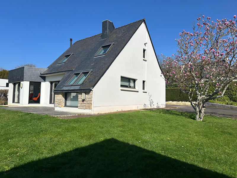 Maison - 150 m² - 6 pièces