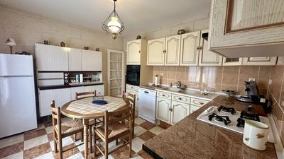 Maison - 92 m² - 4 pièces