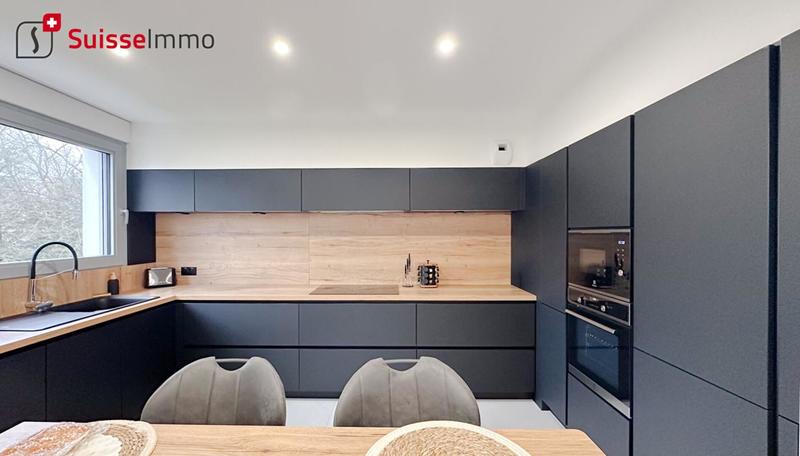 Appartement - 122 m² - 5 pièces