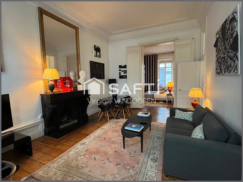 Appartement - 90 m² - 4 pièces