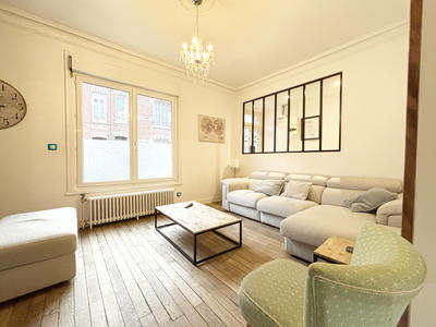 Maison - 159 m² - 7 pièces