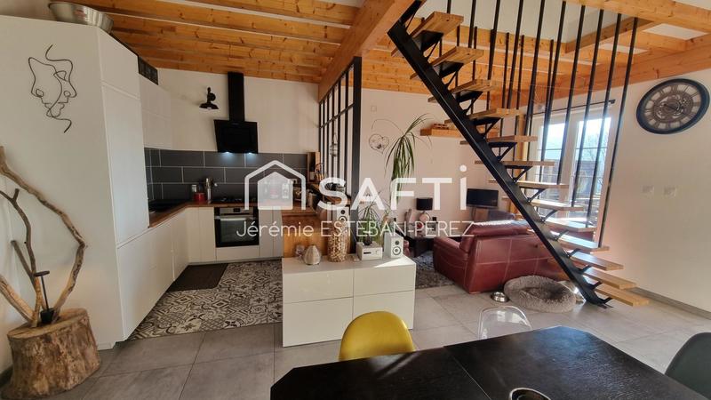 Maison - 103 m² - 7 pièces