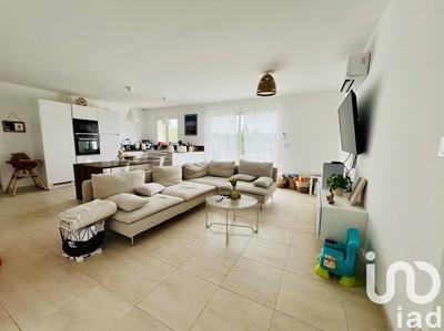 Maison - 92 m² - 4 pièces