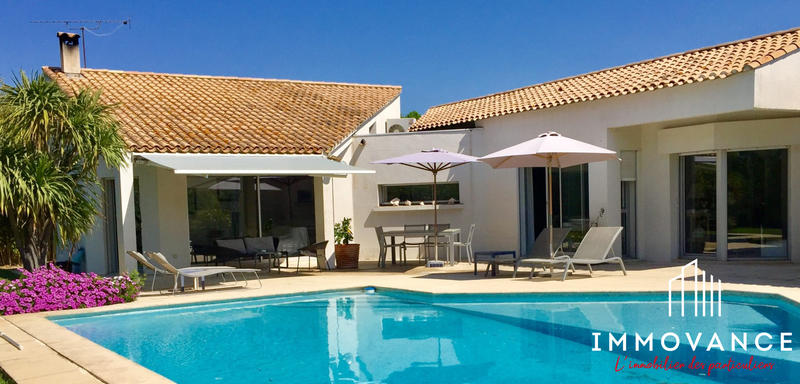 Maison - 181 m² - 5 pièces