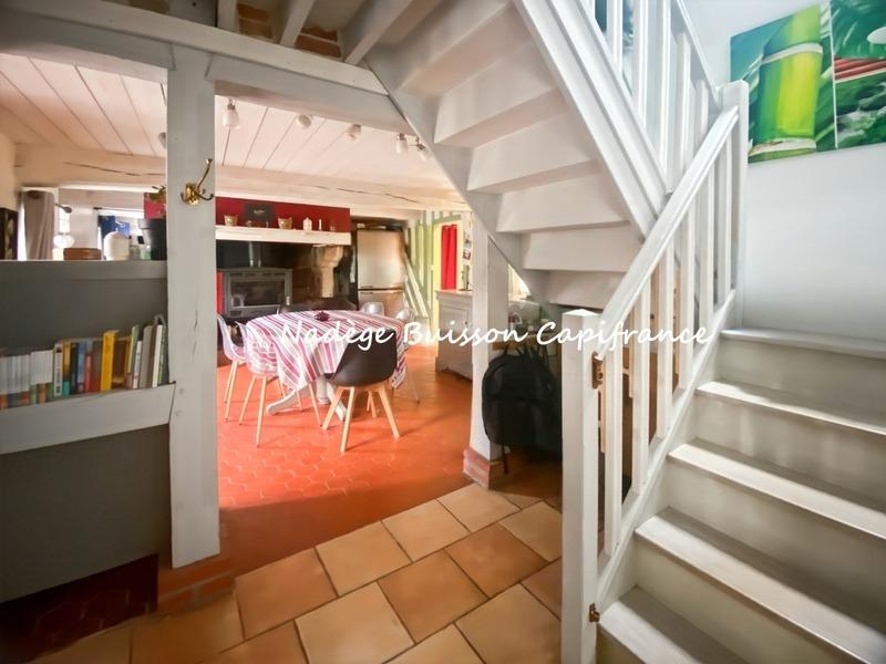 Maison traditionnelle - 140 m² - 7 pièces