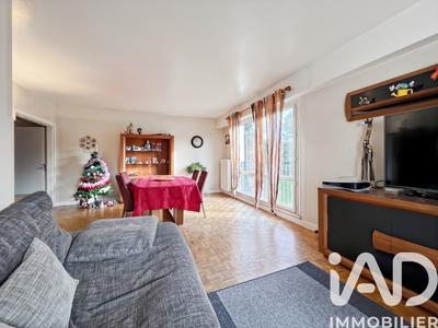 Appartement - 100 m² - 4 pièces