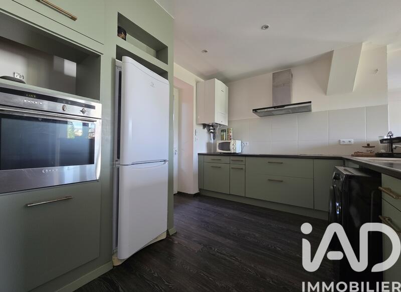 Appartement - 94 m² - 4 pièces