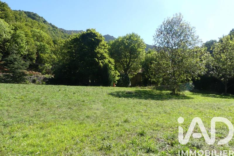 Maison - 255 m² - 10 pièces