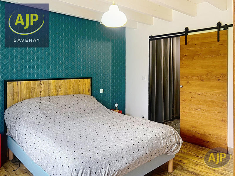 Maison - 158 m² - 7 pièces