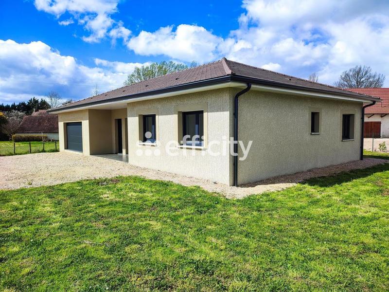 Maison - 120 m² - 4 pièces