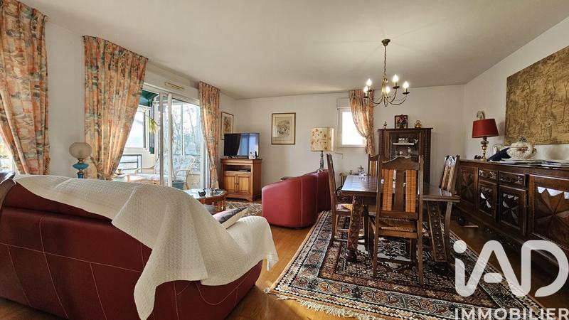 Appartement - 98 m² - 4 pièces