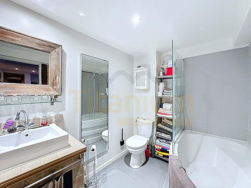 Maison - 141 m² - 6 pièces