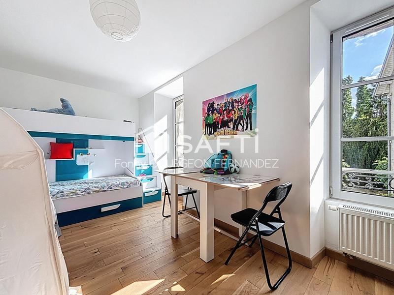 Maison - 155 m² - 6 pièces