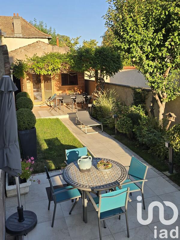 Appartement - 102 m² - 4 pièces