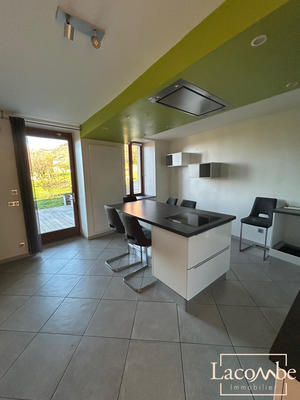 Maison - 100 m² - 4 pièces