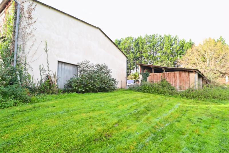 Maison en pierre - 287 m² - 9 pièces