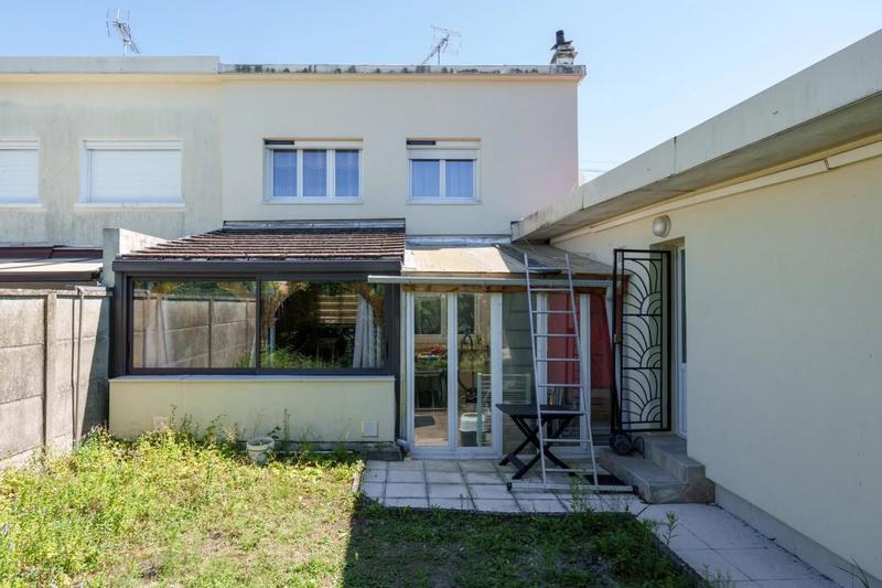 Maison - 150 m² - 5 pièces