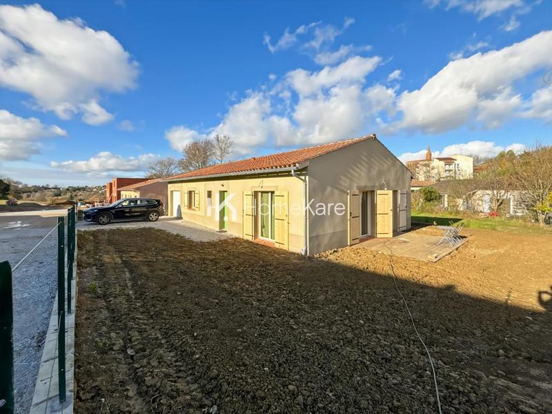 Maison - 85 m² - 4 pièces