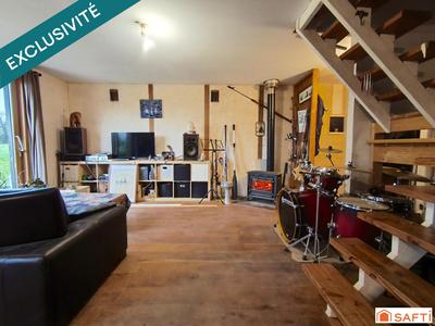 Maison - 98 m² - 4 pièces