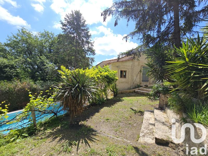 Maison - 250 m² - 9 pièces