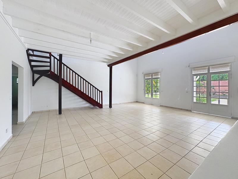 Maison - 189 m² - 6 pièces