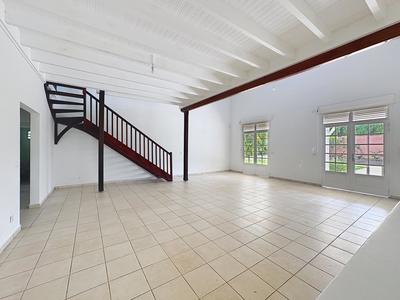 Maison - 189 m² - 6 pièces