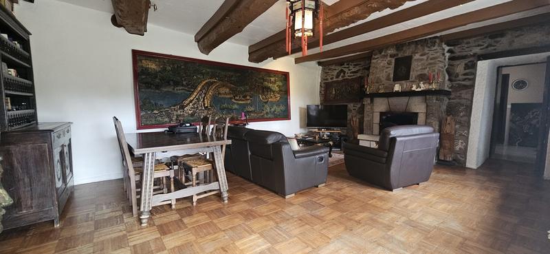 Maison - 147 m² - 5 pièces