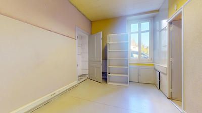 Local commercial - 104 m² - 5 pièces